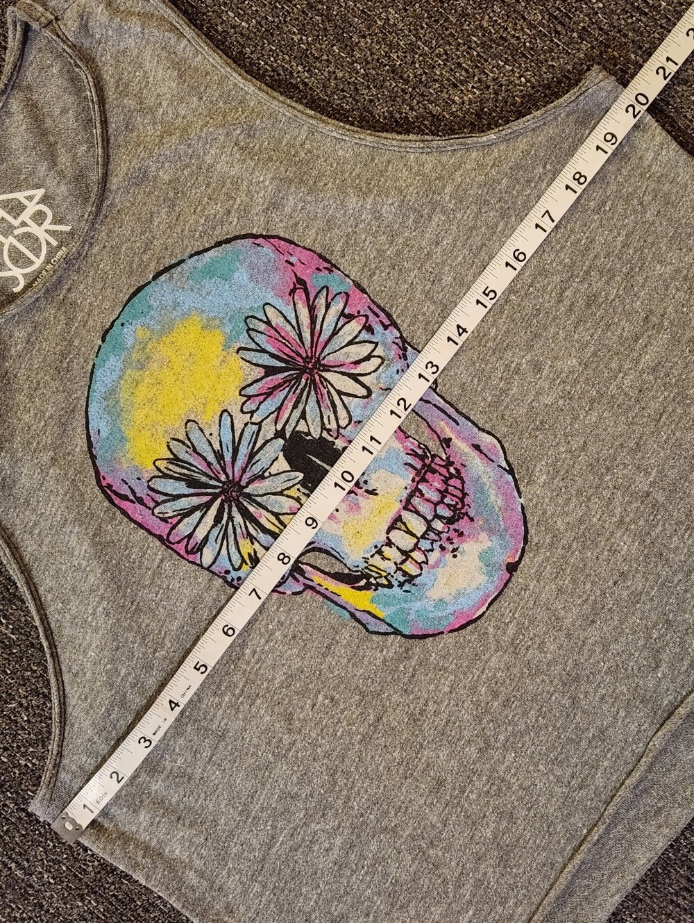 💀Chaser💀 - Gray/Multi Daisy Flower Eyes Skull Tank Top - Picture 10 of 10